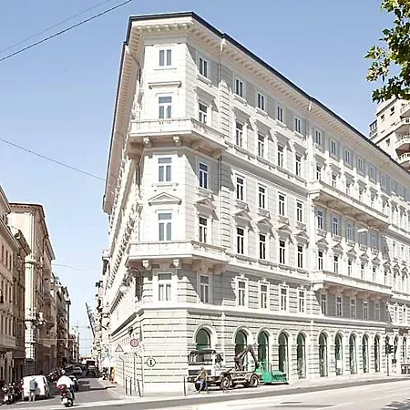 Aparthotel Palazzo Talenti 1907 4*