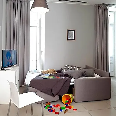 מלון דירות Palazzo Talenti 1907 טריאסטה
