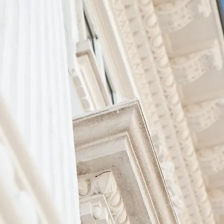 Palazzo Talenti 1907 מלון דירות