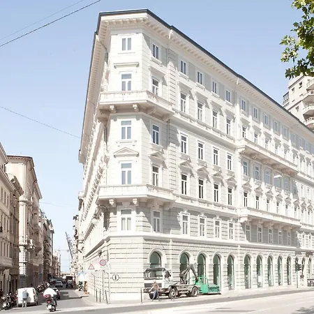 Palazzo Talenti 1907 Apartahotel 3*