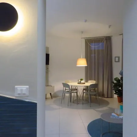 Palazzo Talenti 1907 Aparthotel Trieste